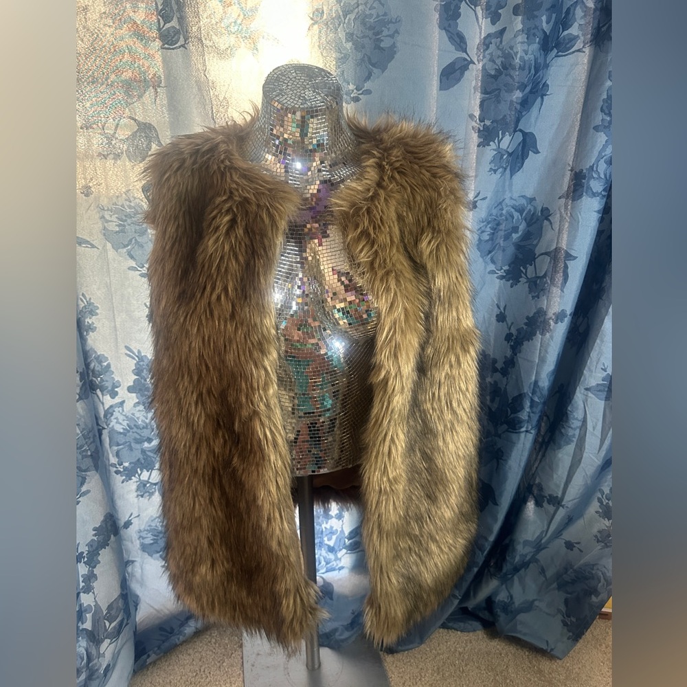 Super soft merona fur vest